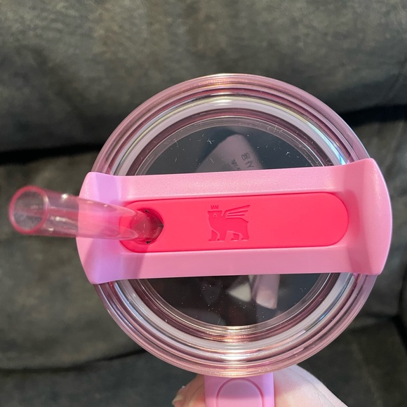 💗STANLEY PINK PARADE 30 oz💗 I have 2 available!!NWT - Picture 3 of 6